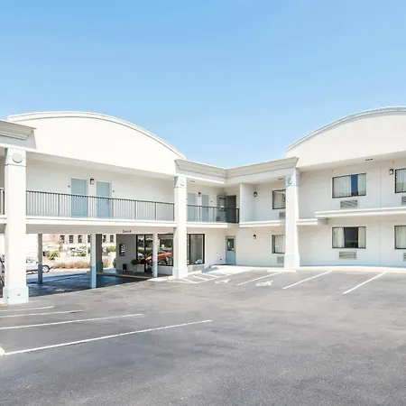 The Longleaf Hotel